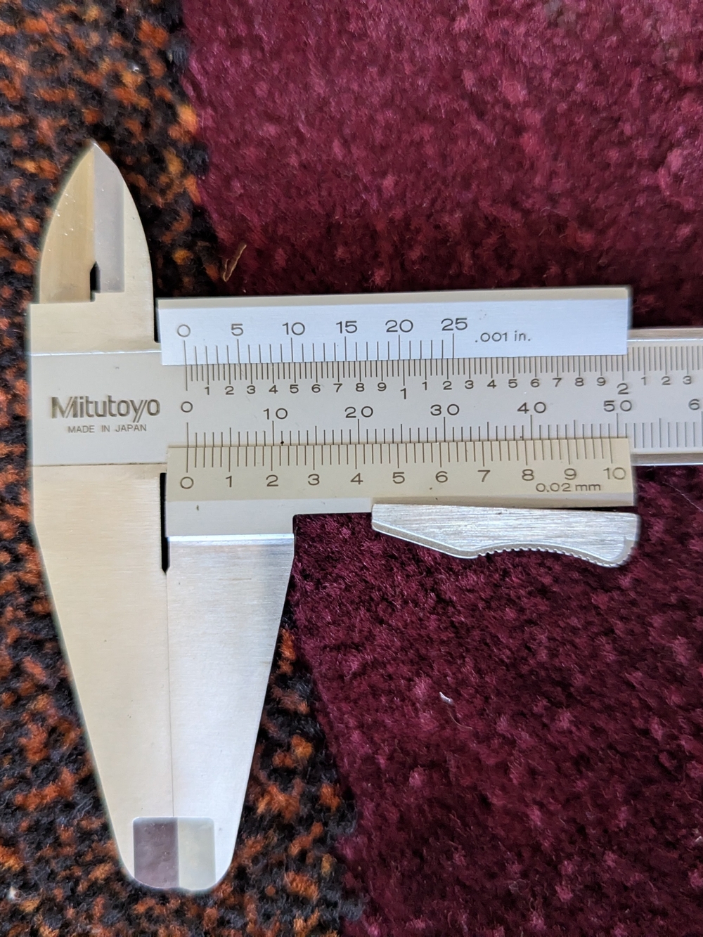 Mitutoyo 8" 200mm Precision Vernier Caliper with Case